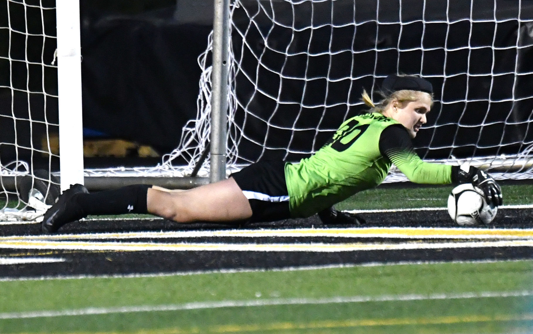 043021-qc-spt-pv-bett soccer-136